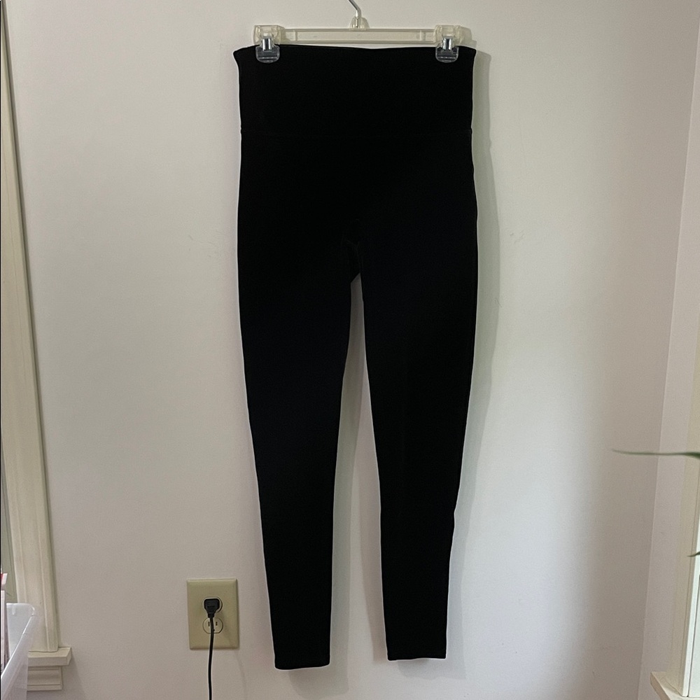 SPANX Black Velvet Leggings L